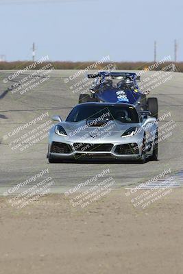 media/Nov-16-2024-CalClub SCCA (Sat) [[641f3b2761]]/Group 1/Race (Outside Grapevine)/